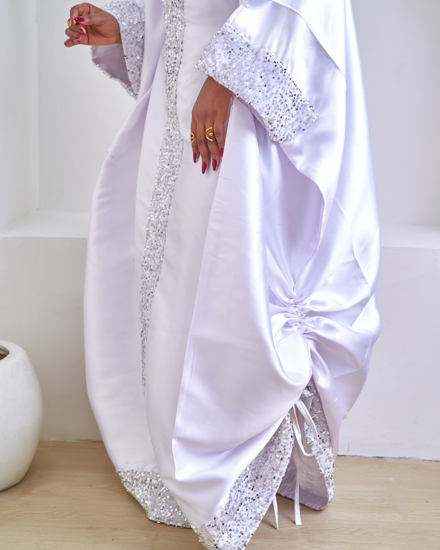 Zuri Luxurious White African Boubou